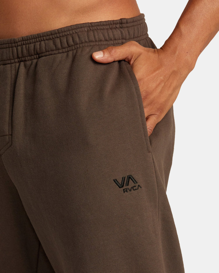 VA Essential Joggers - Mocha