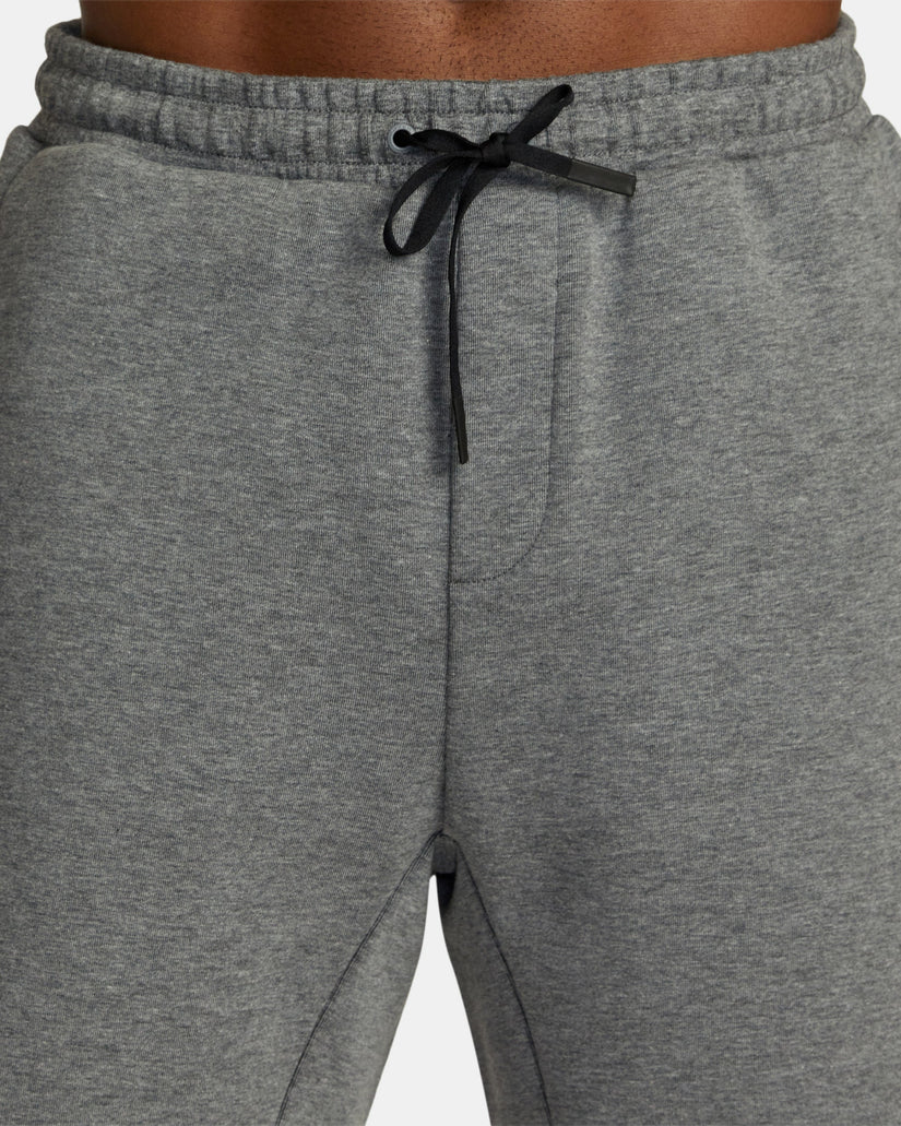 Tech Fleece Elastic Waist Walkshorts - Heather Grey