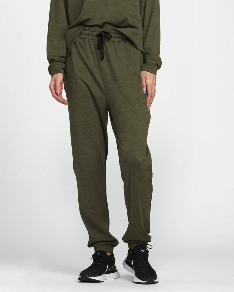 VA Sport C-Able Joggers - Olive