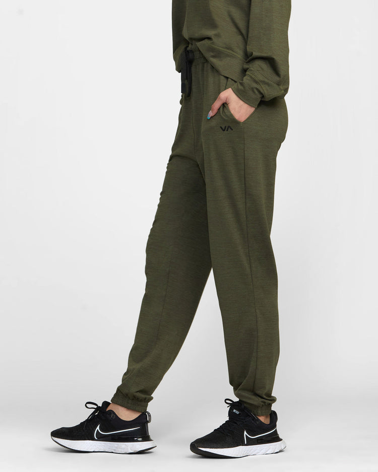 VA Sport C-Able Joggers - Olive