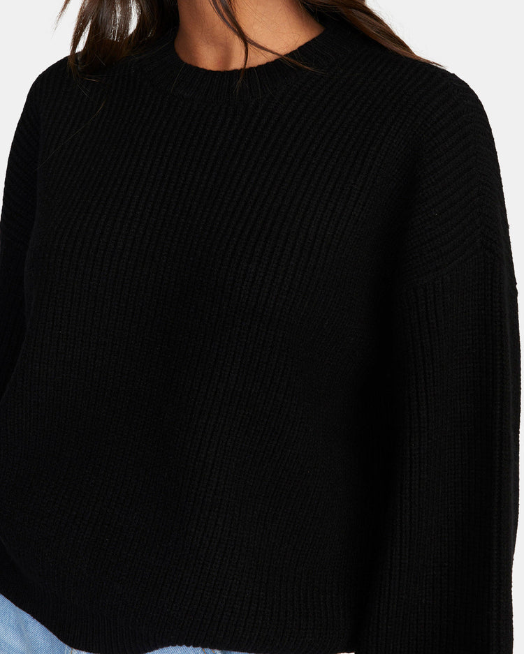 Dip In Pullover Sweater - Black