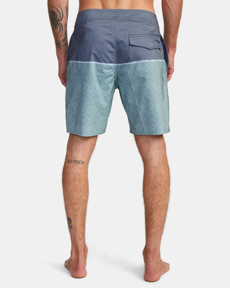 County Boardshorts 18" - Moody Blue