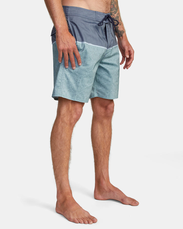 County Boardshorts 18" - Moody Blue