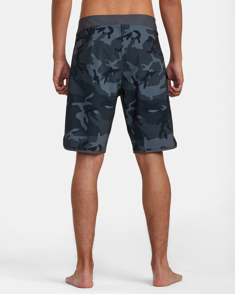 Eastern Boardshorts 20" - Black Camo