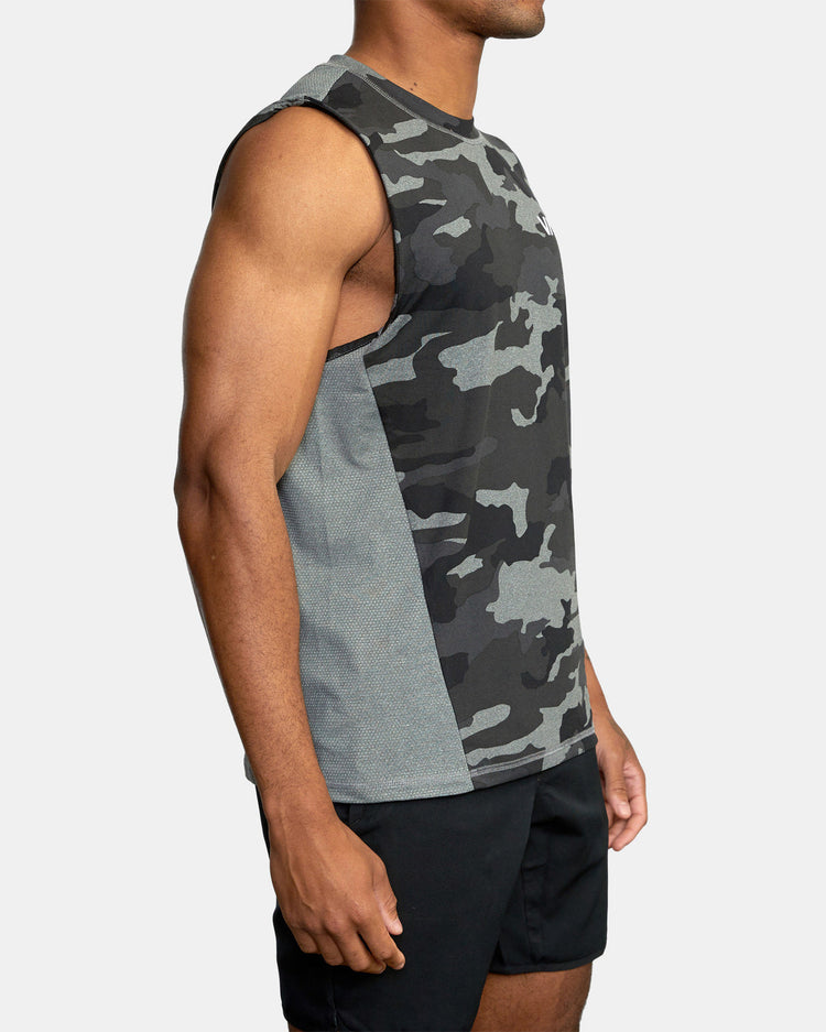 Sport Vent Muscle Tank Top - Camo