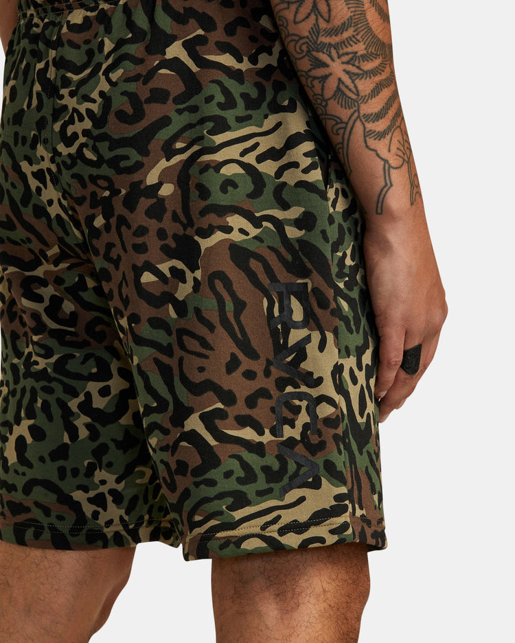 Sport Elastic Waist Walkshorts IV  19" - Animal Camo