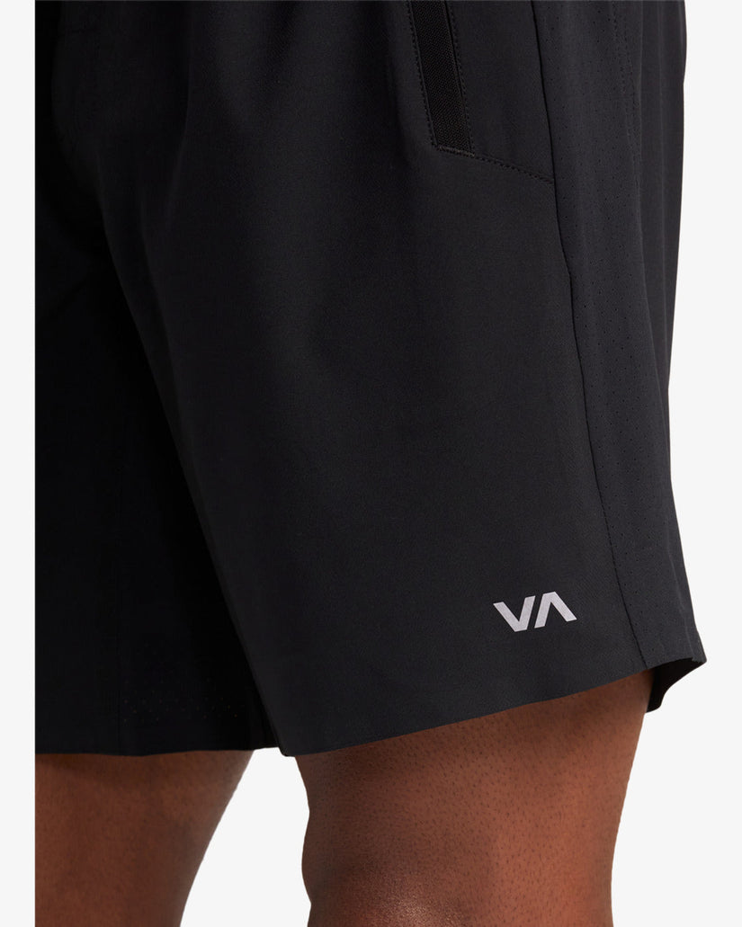 Yogger Plus 18" Shorts - Black