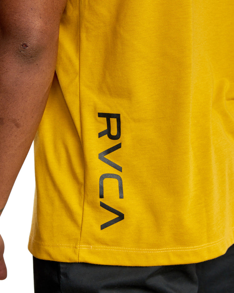 RVCA 2X Tee - Goldsmith