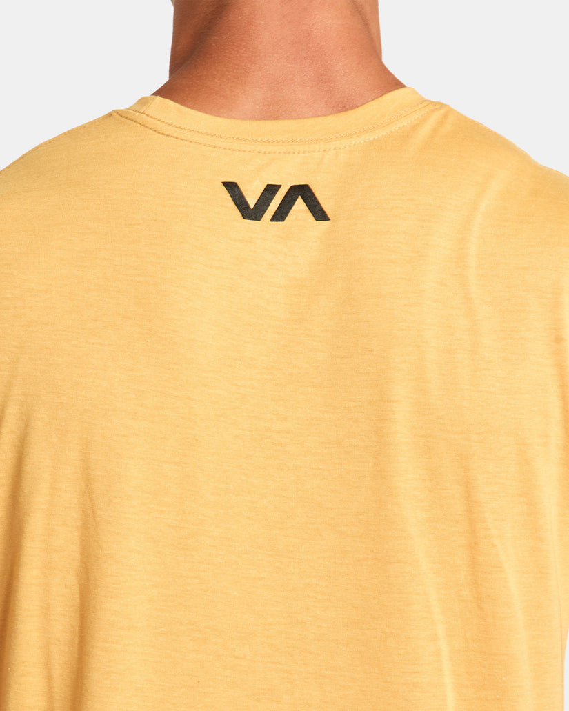 VA RVCA Blur Tee - Gold