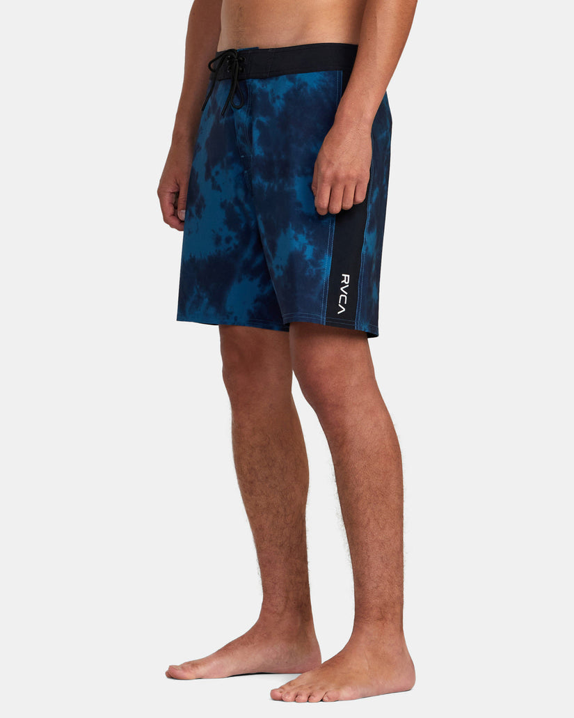 Apex Boardshorts 18" - Blue Tie Dye