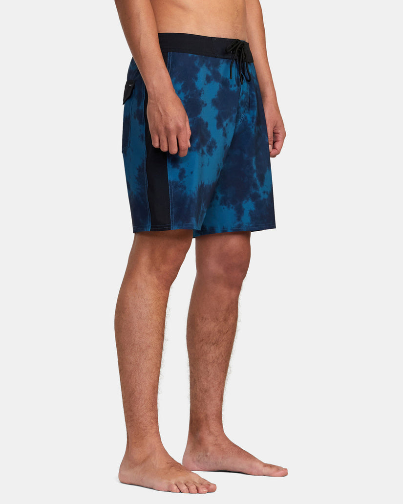 Apex Boardshorts 18" - Blue Tie Dye