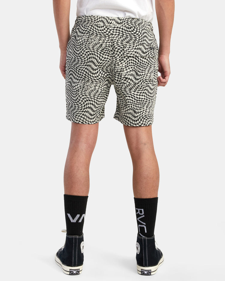 Escape Print Elastic Waist Walkshorts 17” - Black/White