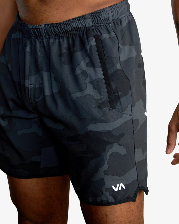 Yogger Stretch Elastic Waist Shorts 17" - Camo