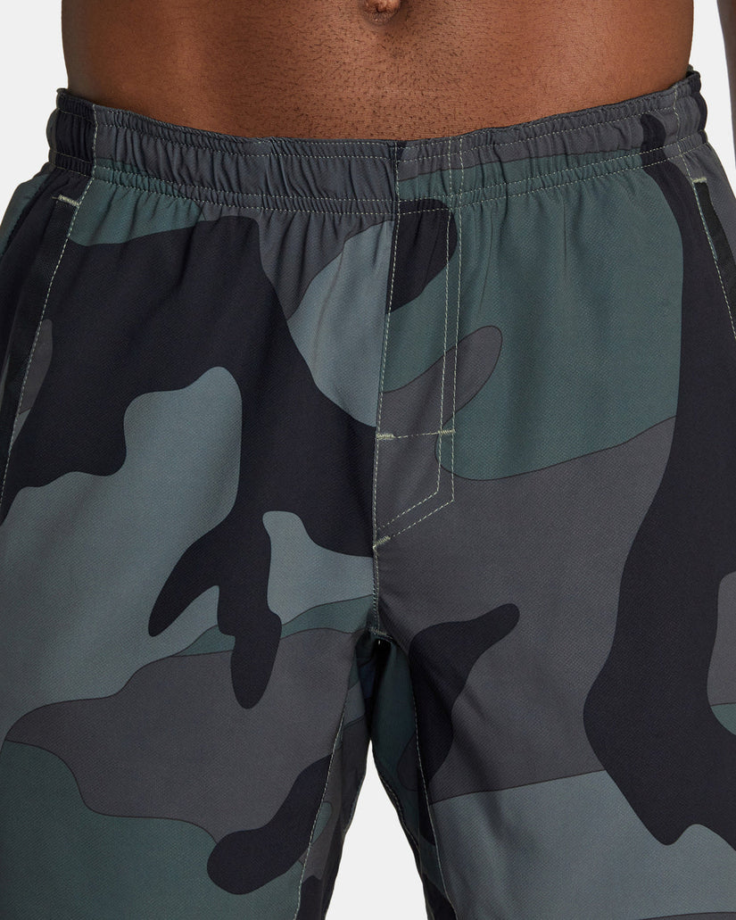 Yogger Stretch Elastic Waist Shorts 17" - Big Camo