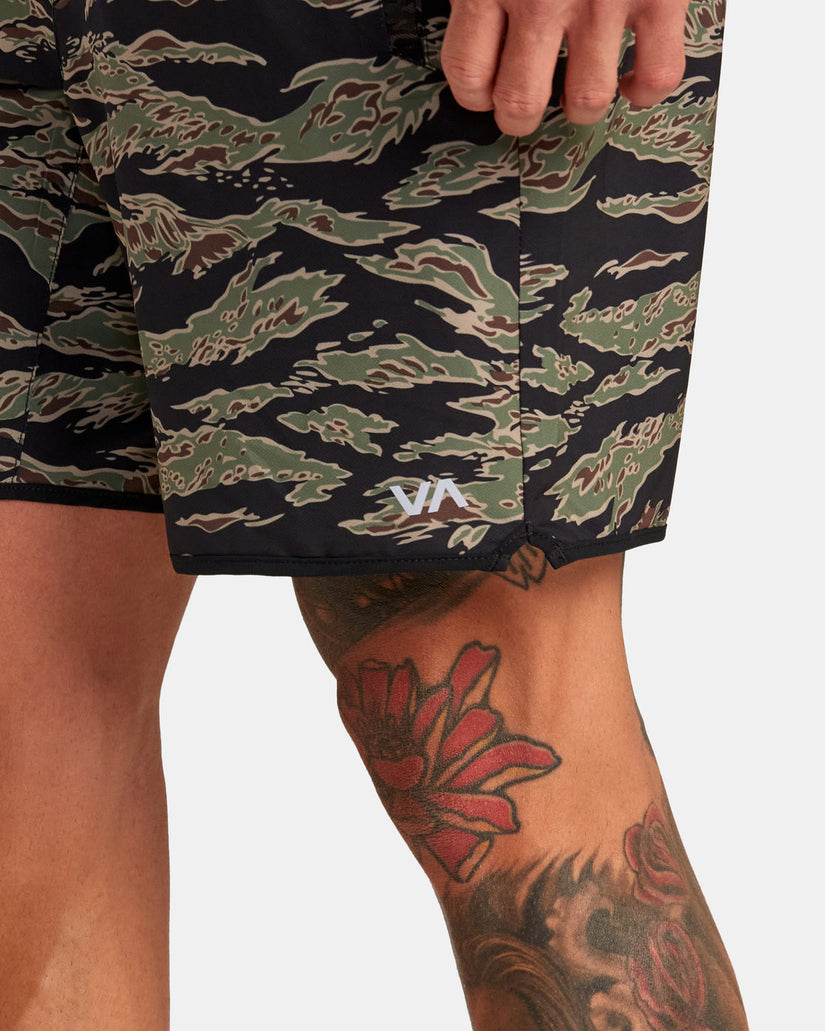 Yogger Stretch Elastic Waist Shorts 17" - Tiger Camo