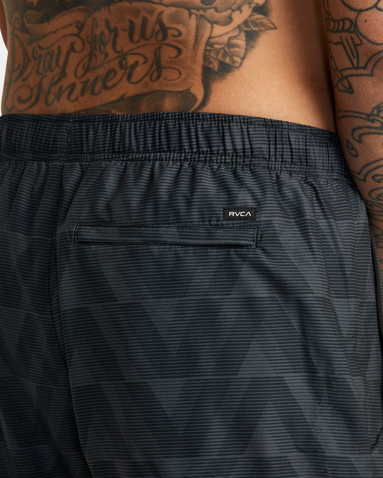 Yogger IV  Elastic Waist Shorts 17" - Black Blur