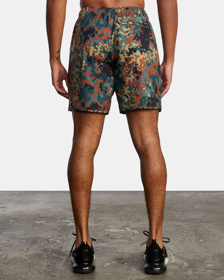 Yogger IV  Elastic Waist Shorts 17" - Hunter Camo