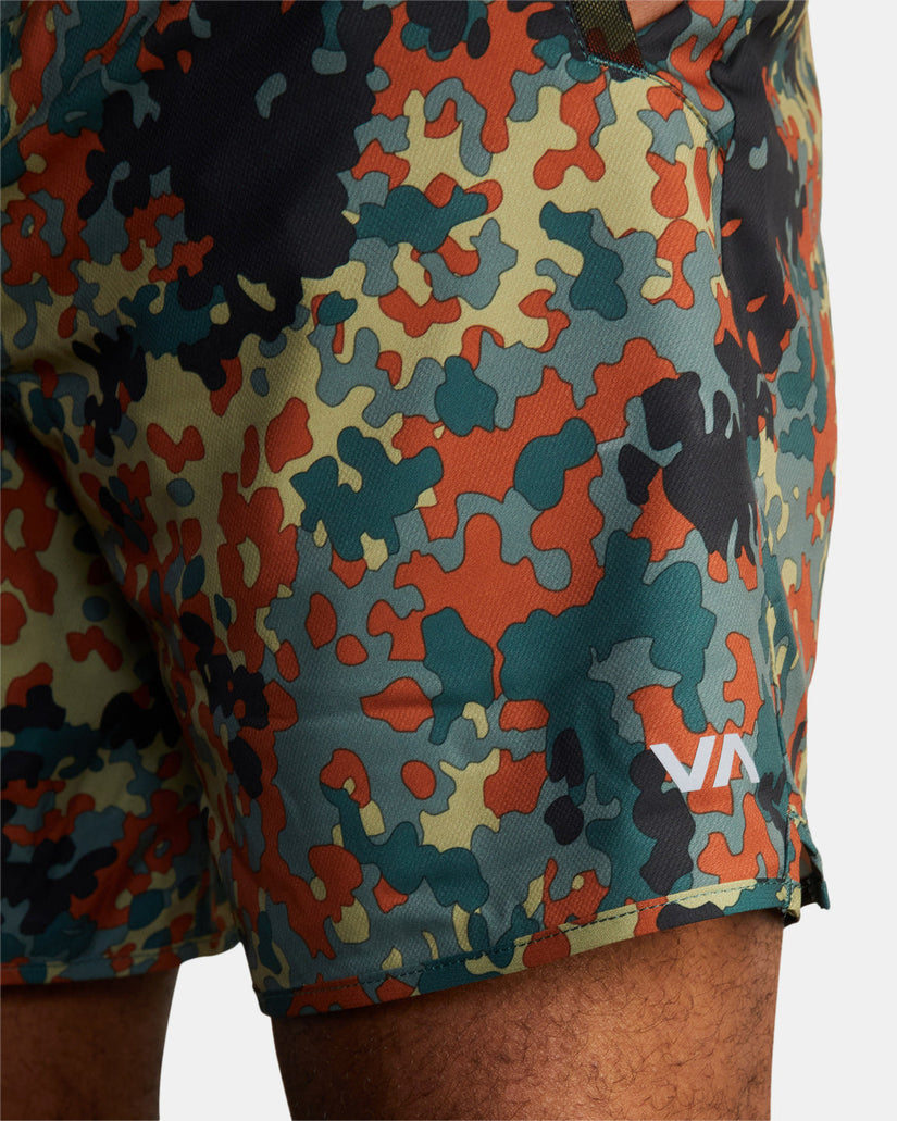 Yogger IV  Elastic Waist Shorts 17" - Hunter Camo