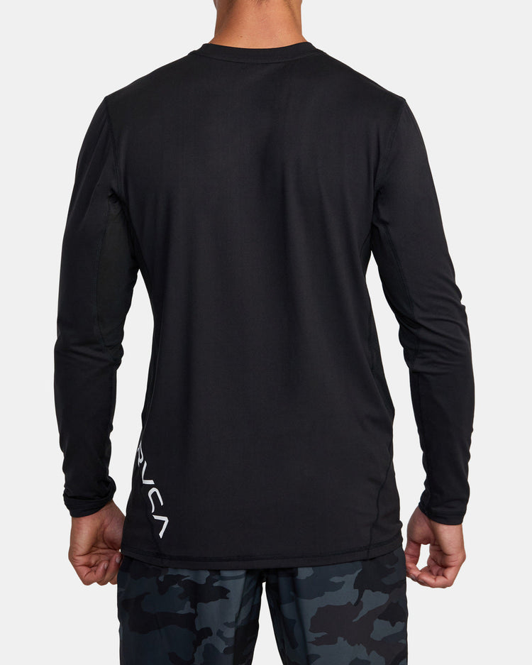 Sport Vent Long Sleeve Tee - Black